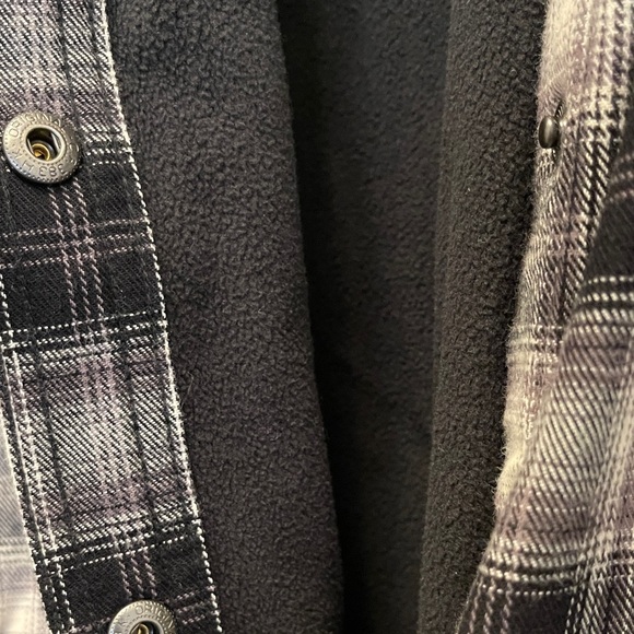 Duluth Trading Co Black and White Plaid Fleece Lined Utility Jacket - Picture 7 of 10